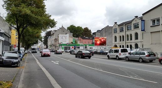 Friedrich-Ebert-Str 153 (B 7) ew
