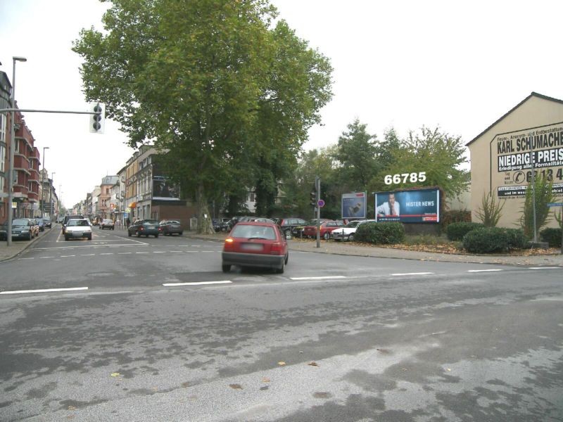 Grenzstr/Lothringer Str 115 re