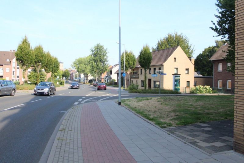 Lobbericher Str  50 re/Overbeckstr