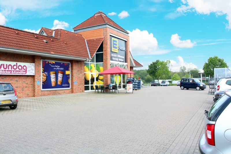 Heinrich-B?ll-Str. 1 Edeka Bossat Eing.