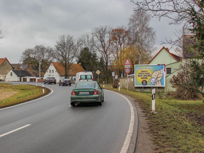 Landstr./Dorfstr.92/quer-Großgräfendorf