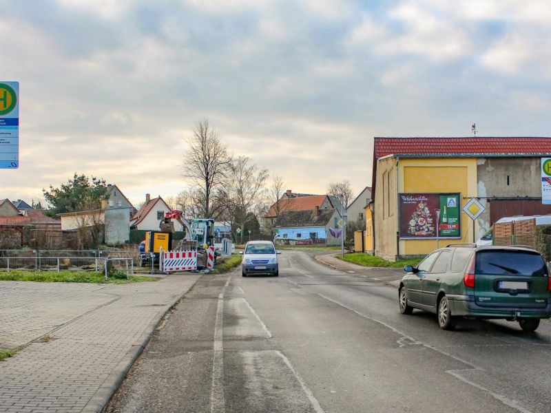Ernst-Thälmann-Str  20 quer