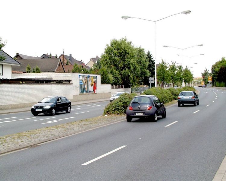 Berliner Allee (B 443)/Königstr 17 RS
