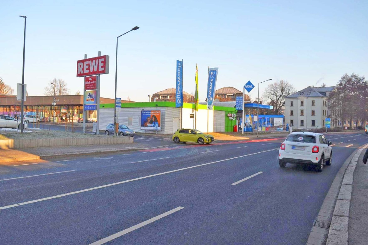 Dresdner Str. 166 Rewe Einf.