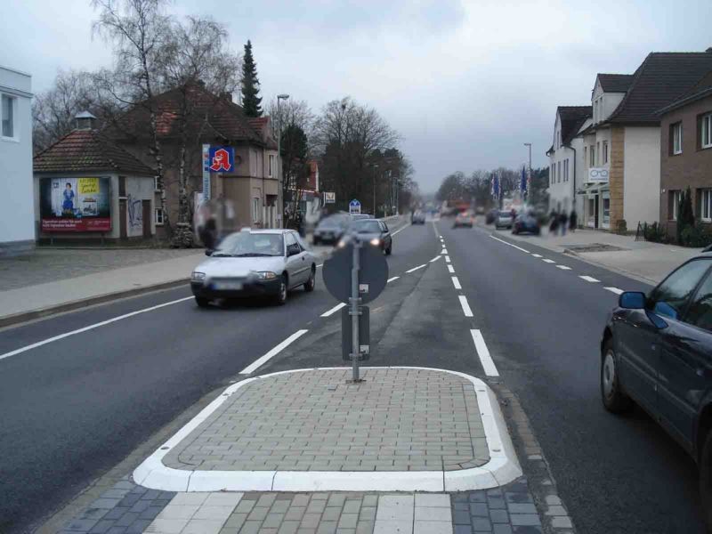 Carl-Severing-Str. 93  / Nh. Wilfriedstr.