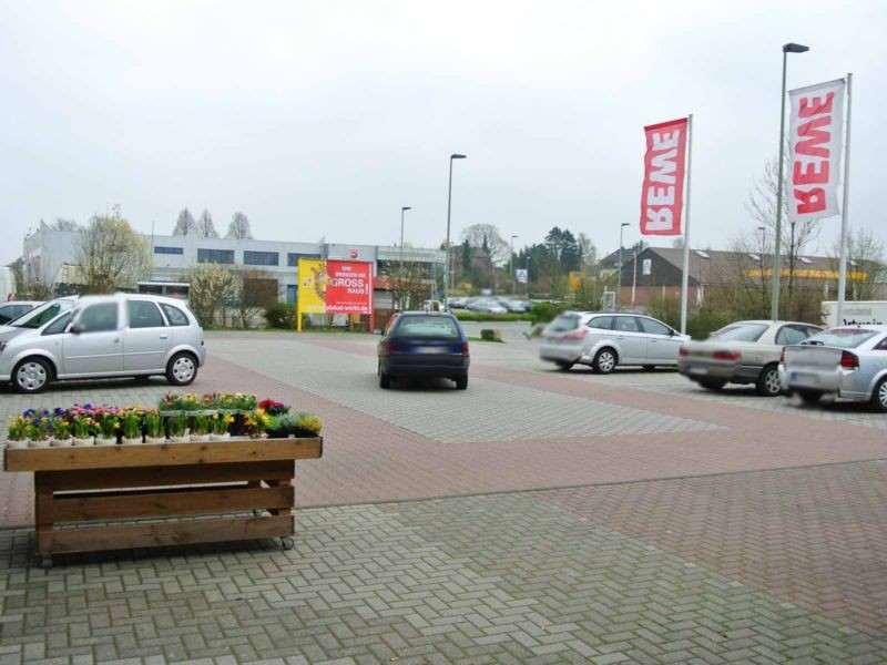 Grundsch?tteler Str. 85 / Sch?llinger Feld 8 / (PP) Getr?nkem.