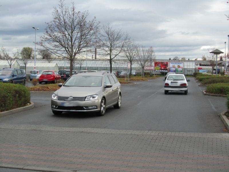 K?tzschenbrodaer Str.  Zuf. >KAUFLAND< Si. (PP)