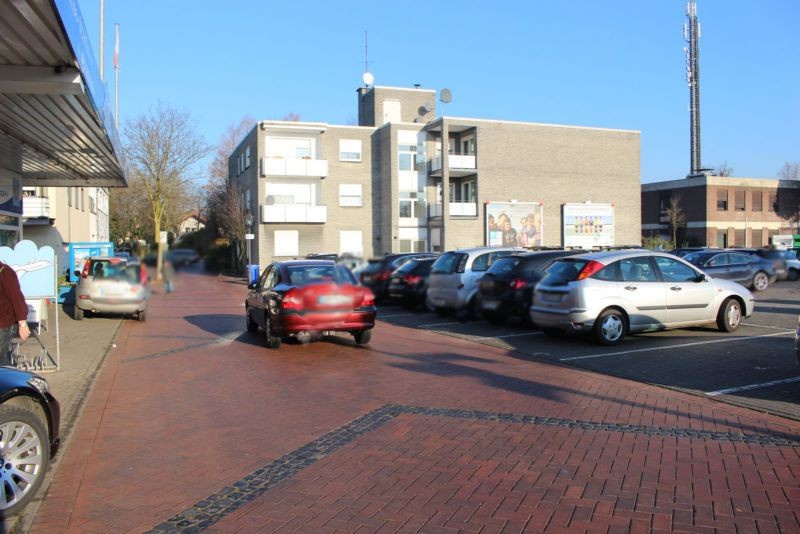 Twickler Str. 26 / W?llener Str.