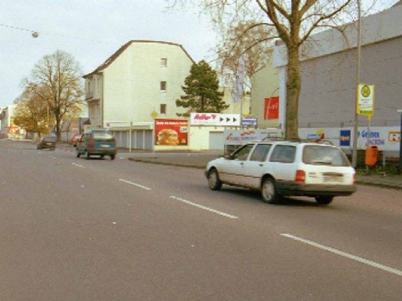 L?rriper Str.  / Maurus-Ahn-Str.