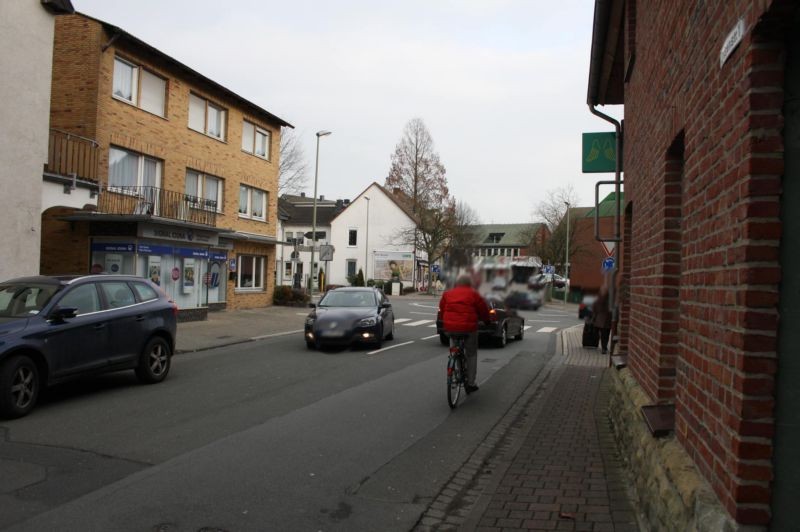 Bahnhofstr.  / Am Markt 9