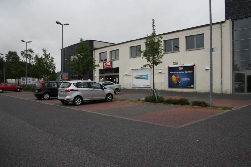 B?lowstr. 6 neb. Eing. Rewe