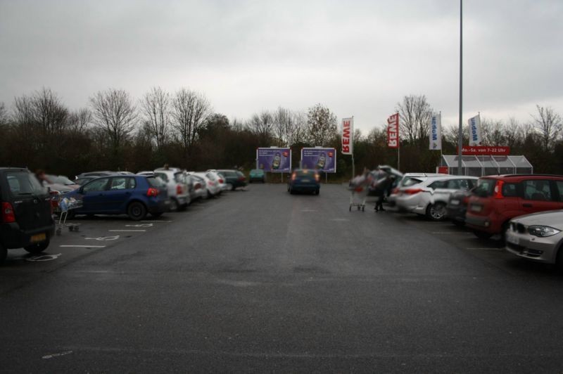 Sittarder Str. 62 (B 56)  / Rewe (PP) geg. Eing.