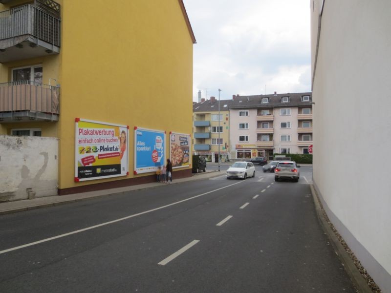 Celler Str. 29-33  / Einf. EKZ Wei?es Ross