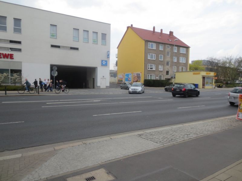 Celler Str. 29-33  / Einf. EKZ Wei?es Ross