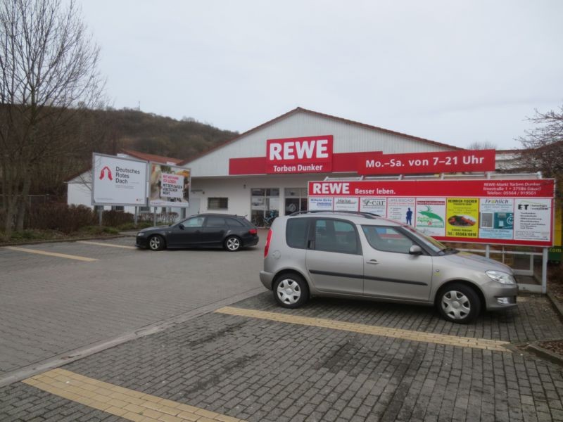 Ilmestr. 1c  / Rewe neb. Eing.