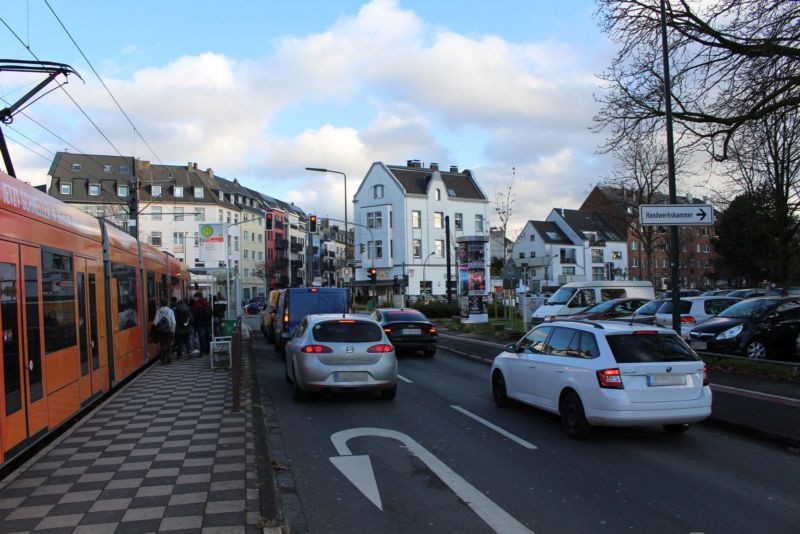 F?hrstr. gg?. 1 vor Volmerswerther Str.