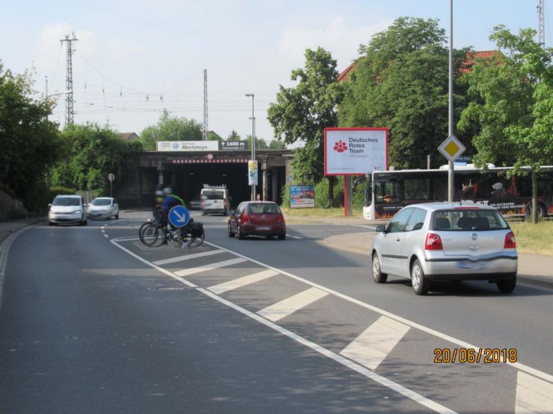 Helmestr. (B 4)  / Erfurter Str. VS