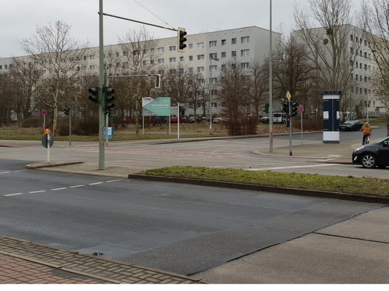 Tollensestr. 2-8 hinter Cecilienstr.