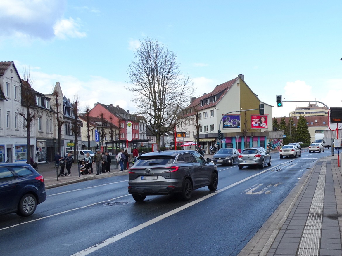 Hauptstr. 150 / Bahnhofstr. geg. MEDIO-Center