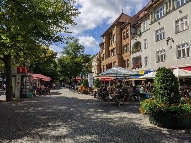 Alt-Tegel 8 vor gg?. Treskowstr.