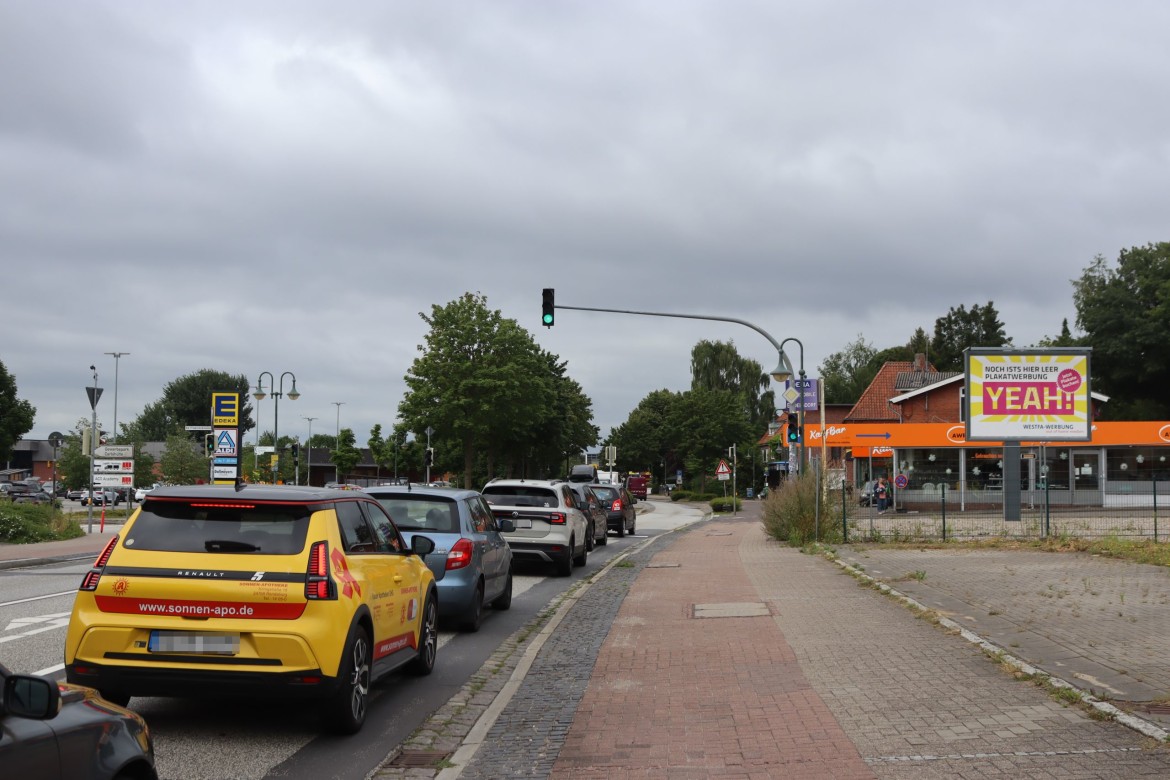 Hollerstr. 87 (B 203) VS