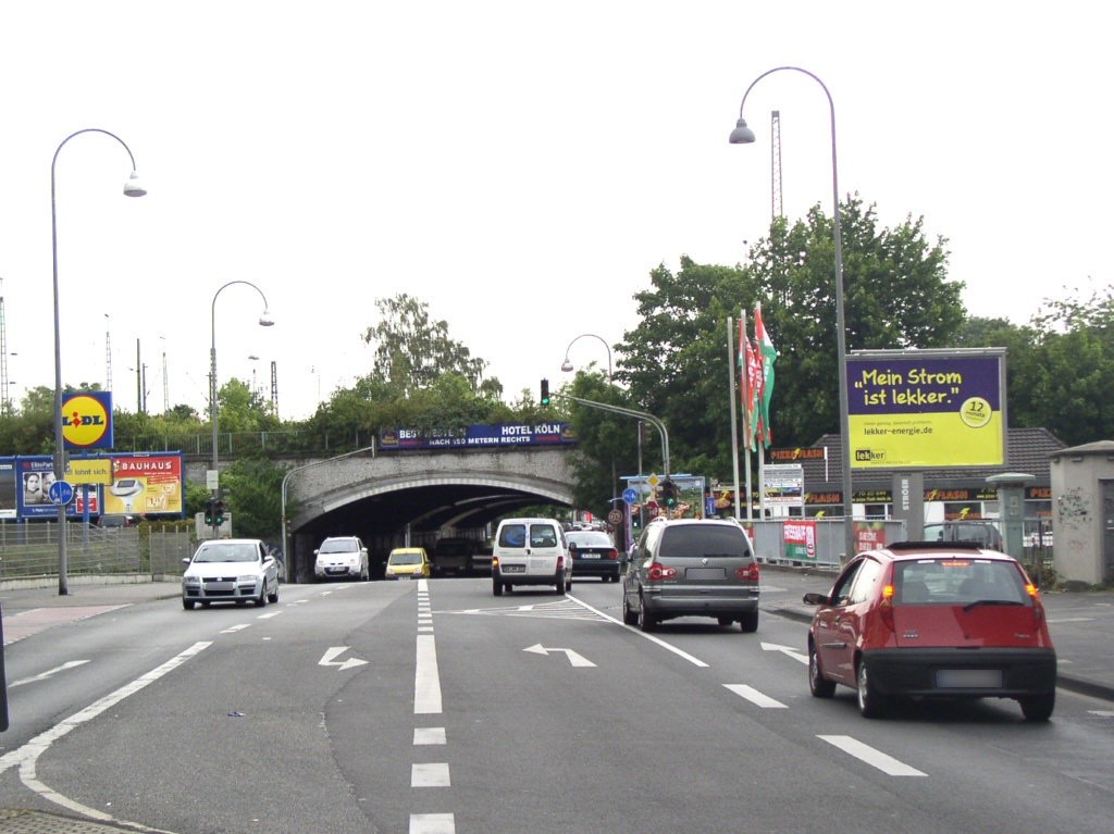 Kalker Hauptstr. 296/We.re. CS