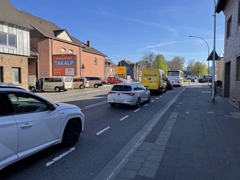 Aachener Str.  20/We.li. quer Nh. Netto