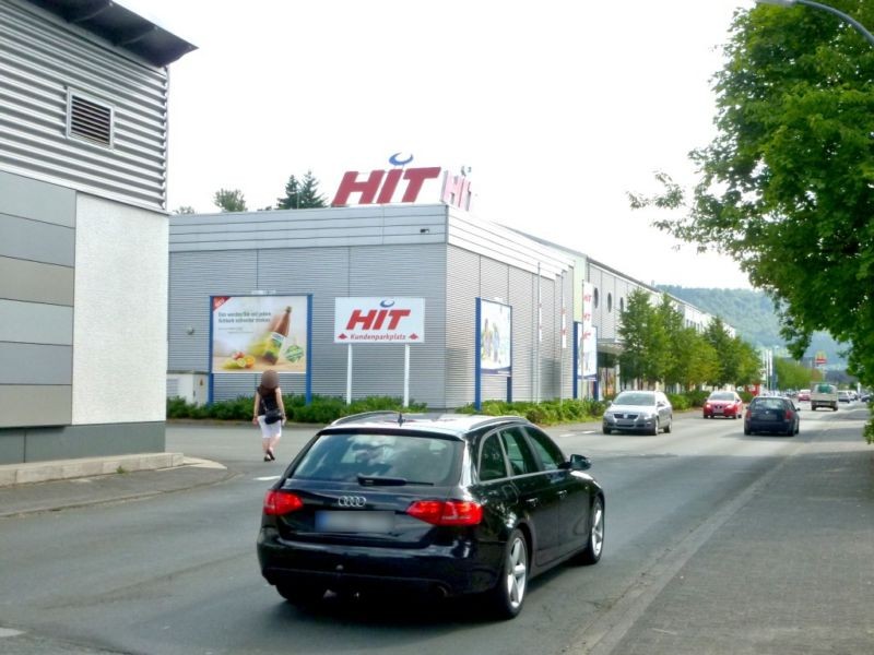 Bahnhofstr.  8 (HIT Einf.Si.REWE quer)