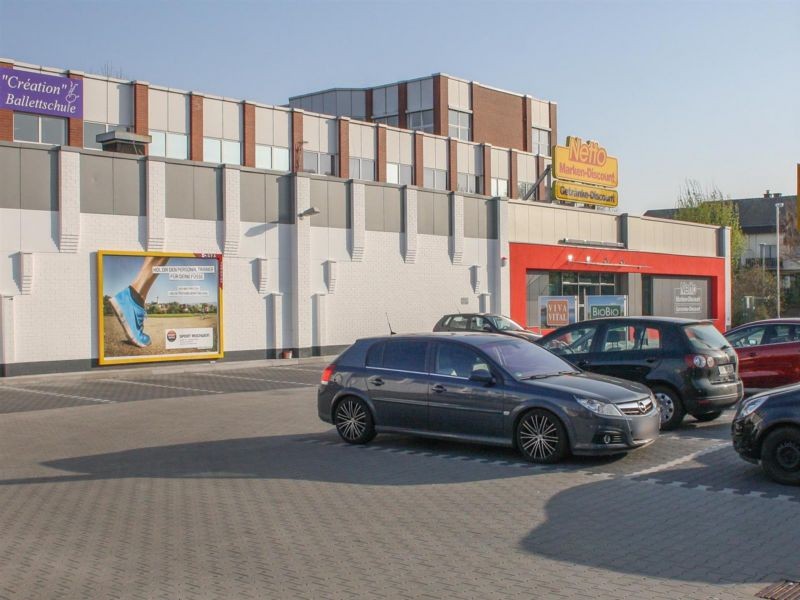 Thomas-Dehler-Str.   1/Eing. Netto