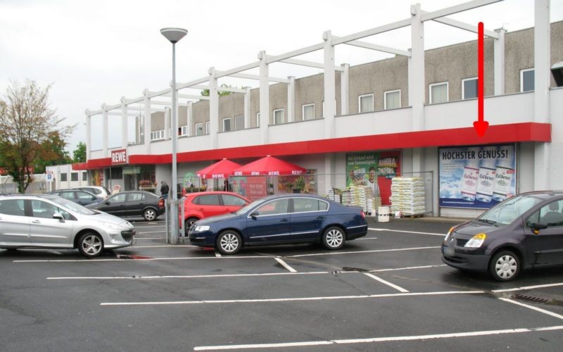 Graf-Otto-Str.  10/Rewe am Markt