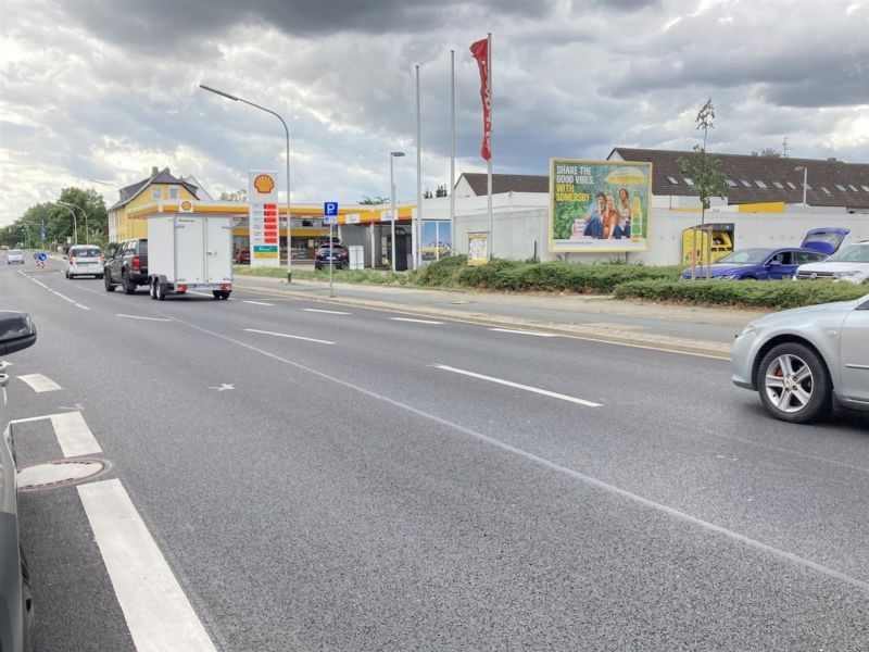 Thiedestr.  30 Netto Si. Str. quer