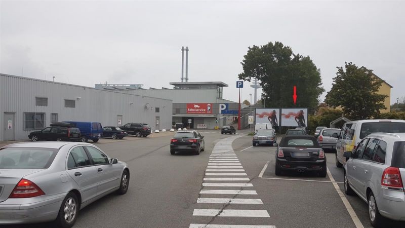 Winterbeker Weg  44 Nh. Rampe re.