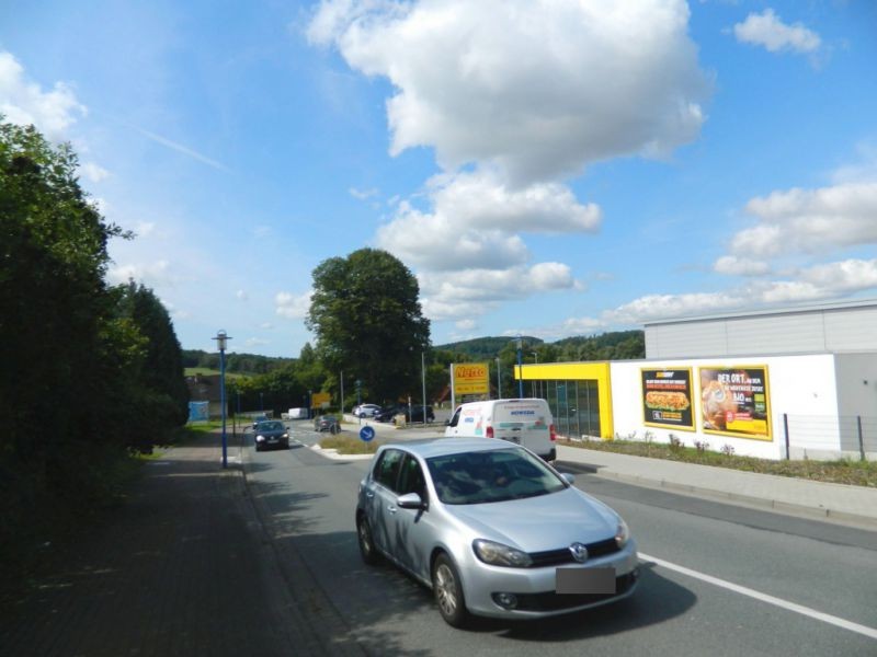 Detmolder Str.   2 li. Netto