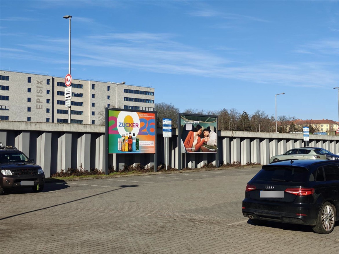Sophie-Charlotten-Str.  41/REWE PP