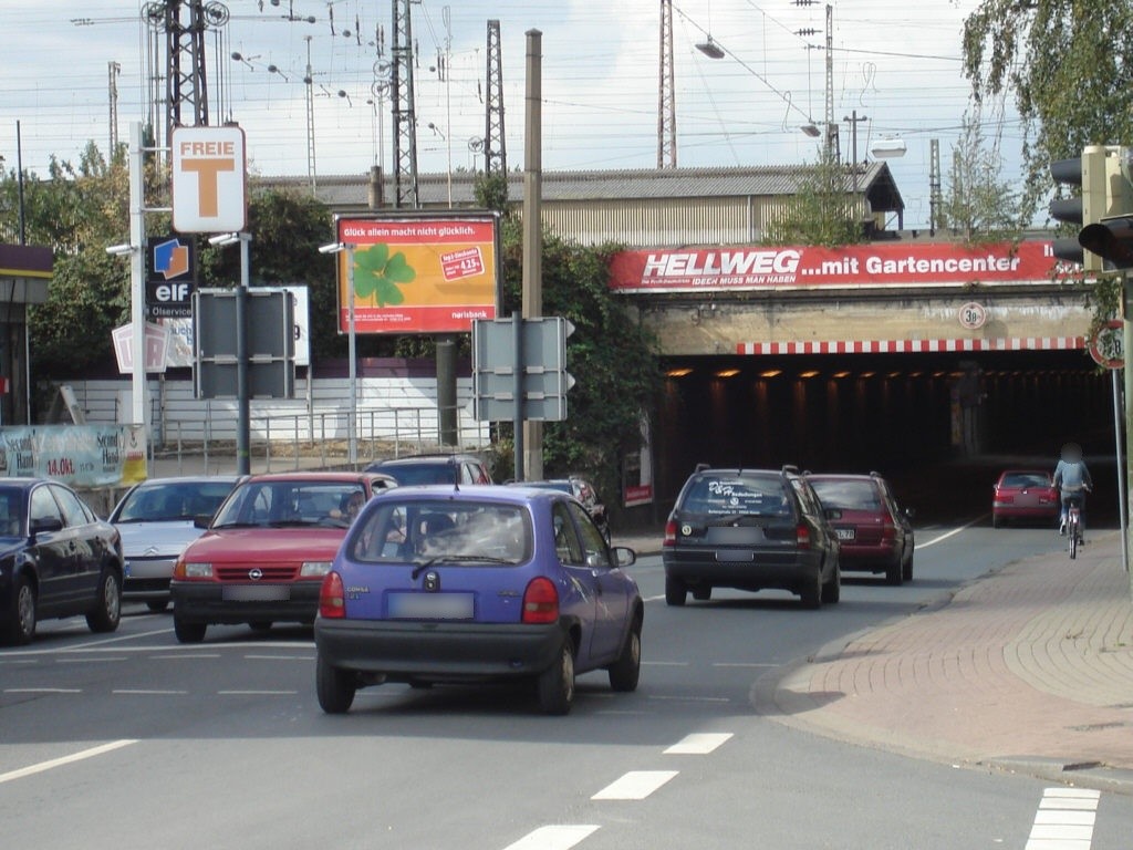 Kleine Alleestr./Östingstr.   6