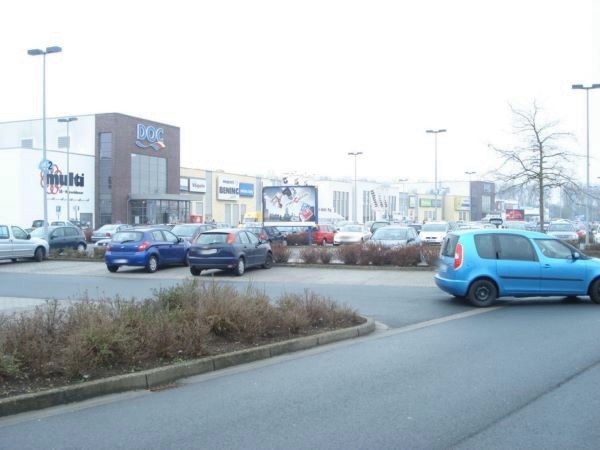 Thüringer Str. 9  / Nh. Eing. DOC-Center li. / Si.