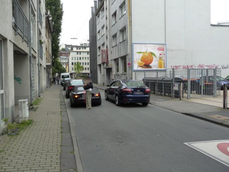 Laurentiusstr. 31-33 re.quer Nh. Laurentiusplatz