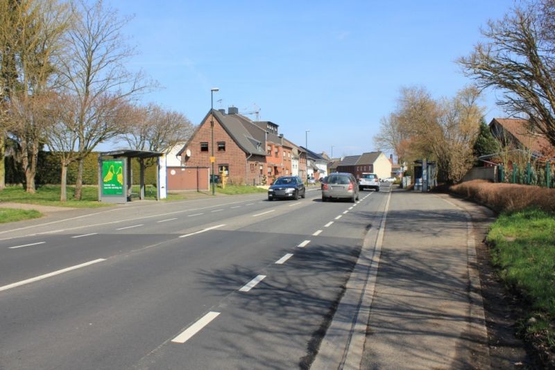 Dürener Str. neb. Haus 384/HST Kapelle  40 li.