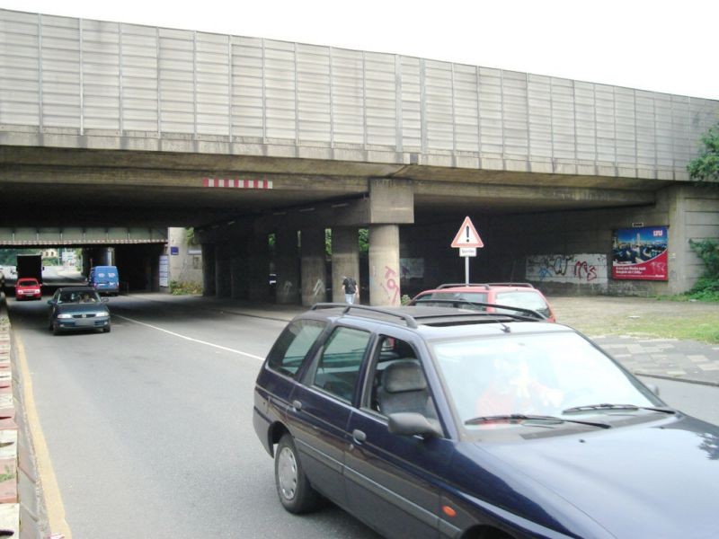 Bismarckstr./Albenhausenstr. Ufg. BAB 42