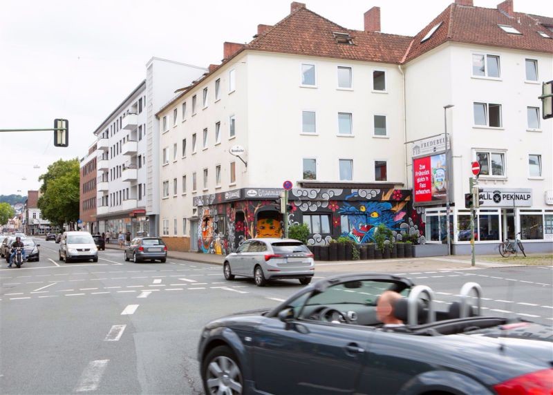 August-Bebel-Str.  86/Friedr.-Verleger-Str.  30