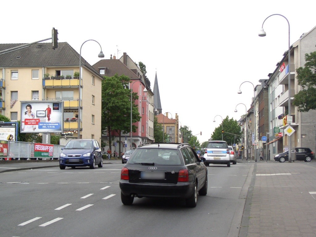 Kalker Hauptstr. 296/We.li. CS