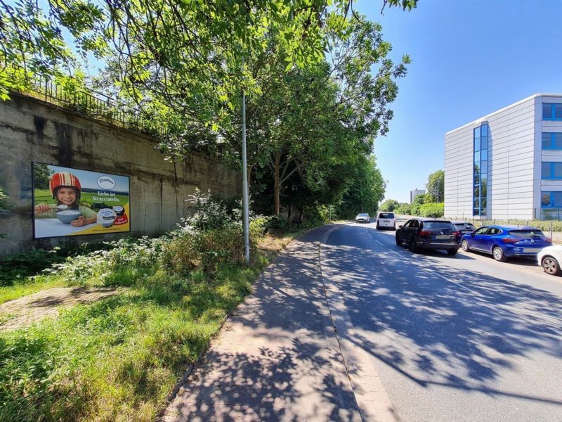 Bünder Str./Kleinbahn-Ufg.