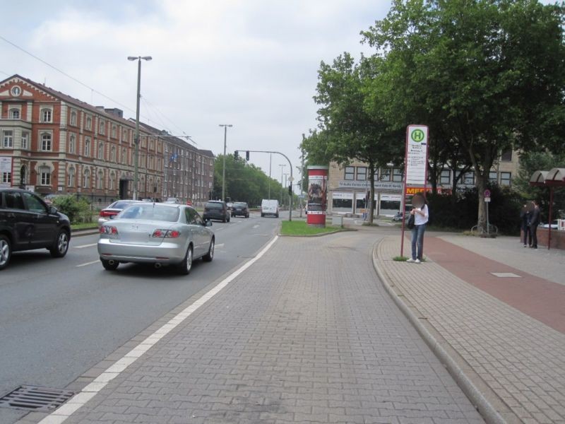 Duisburger Str. geg. 237/August-Thyssen-Str.