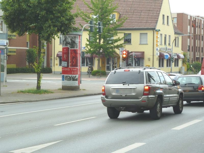 Bergstr.  60/Lipper Weg