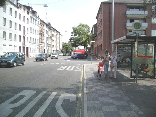 Lewerentzstr. 136/HST Corneliusplatz/We.li.