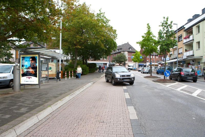Beckrather Str./Wickrath Markt re./Linie 6/We.li.