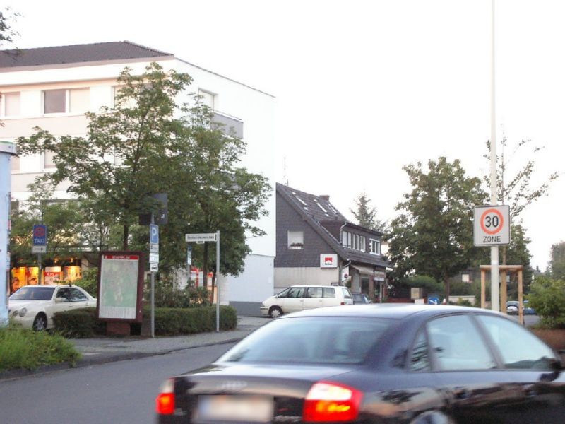 Buchholzstr. geg. Gudenauer Weg/We.li.