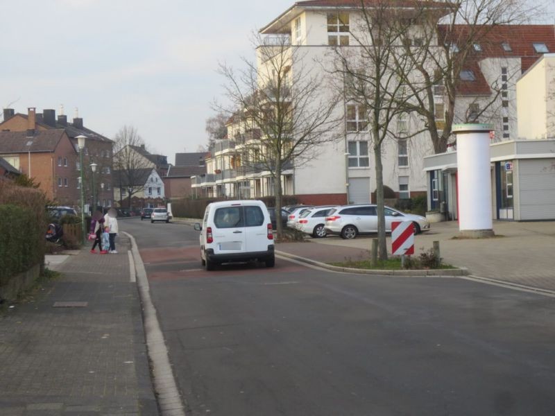 Hoistener Str./Otto-Wels-Str./Sparkasse