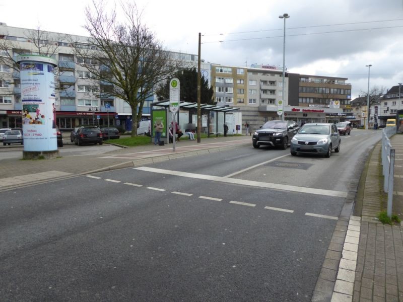 Friedrich-Ebert-Str. Nh. Voedestr./We.li.