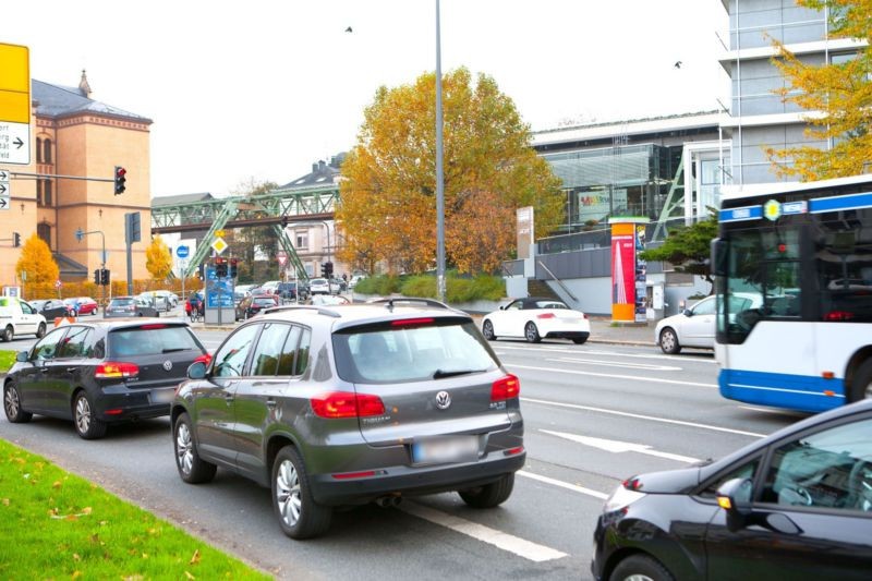 Robert-Daum-Platz/Tannenbergstr./We.re.